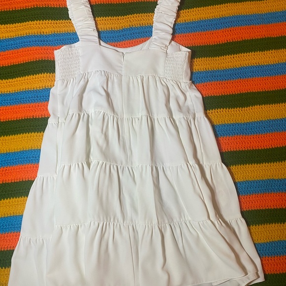 Amanda Uprichard cute white summer dress - Picture 4 of 4